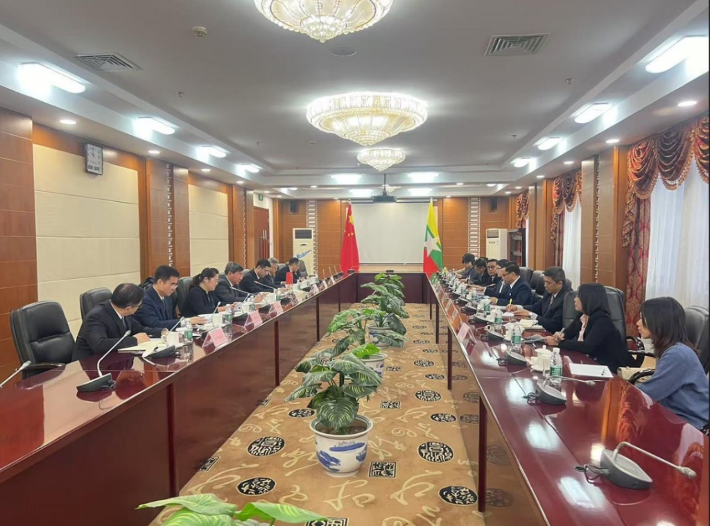 တရုတ်ပြည်သူ့သမ္မတနိုင်ငံ၊ပေကျင်းမြို့သို့ သိပ္ပံနှင့်နည်းပညာဝန်ကြီးဌာန၊ဒုတိယဝန်ကြီးဦးဆောင်သော မြန်မာကိုယ်စားလှယ်အဖွဲ့ အမျိုးသားအဆင့် အရည်အသွေးမြင့်သုတေသန အခြေခံအဆောက်အအုံ ဖွံ့ဖြိုးတိုးတက်လာစေရေးဆိုင်ရာ လေ့လာရေးခရီးသွားရောက်ခြင်း